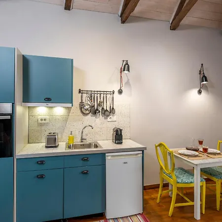 Casa Chrysa Chania 1st Floor House With Amazing View Galatás
